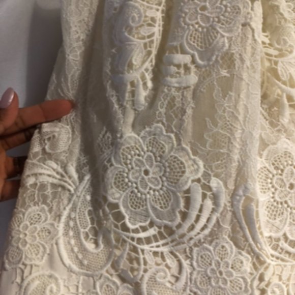 Lazaro 3610 Wedding Gown - Picture 3 of 4